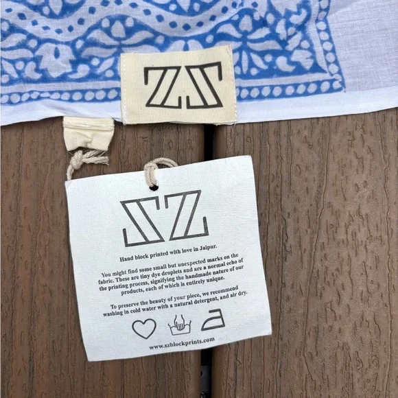 SZ Blockprints Sarong in Blue and White Gingham